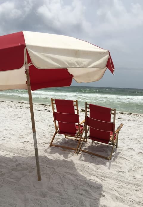 Beach chair service March - October 