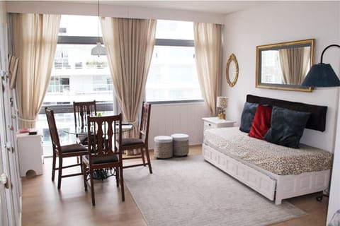 living dining area