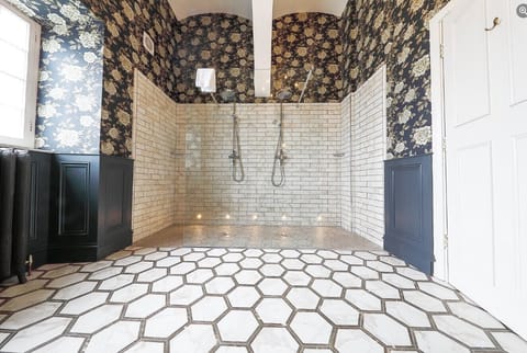 Honeymoon Room, 1 King Bed | Bathroom | Separate tub and shower, deep soaking tub, rainfall showerhead