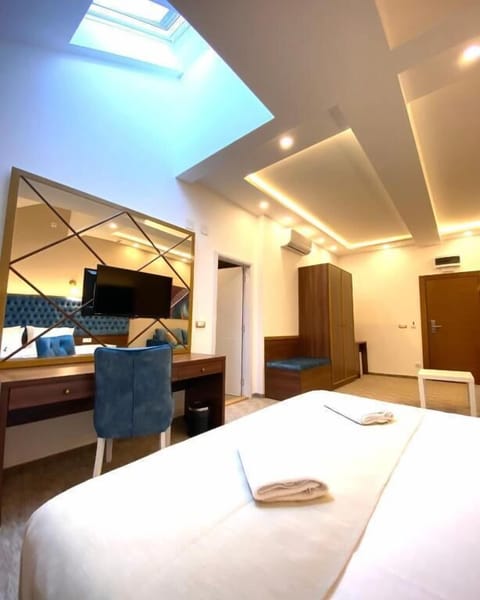 Standard Double or Twin Room | In-room safe, individually decorated, individually furnished, desk