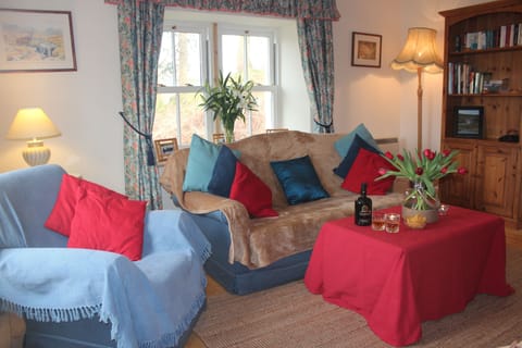 South Lodge sitting room.