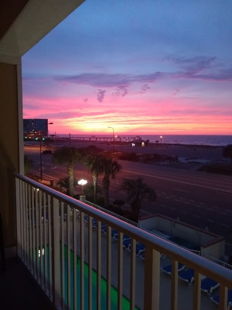 Sunrise views are unbeatable 