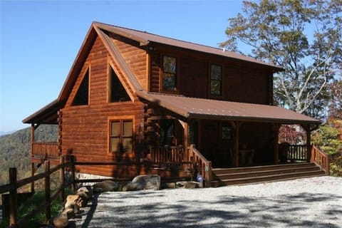 Cabin view from the wrap around drive way