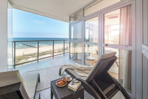 Luxury Apartment, Sea View (I) | Terrace/patio
