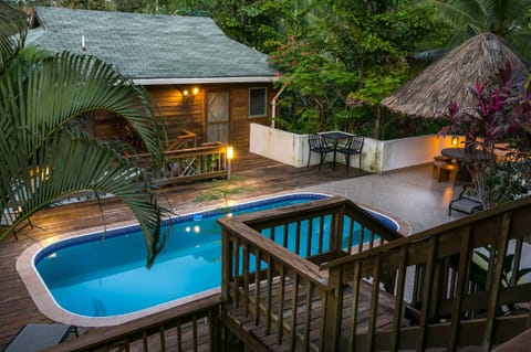 Casita & pool view from Casa
Photos: Alex Rentzis - SpartaPhoto’ 