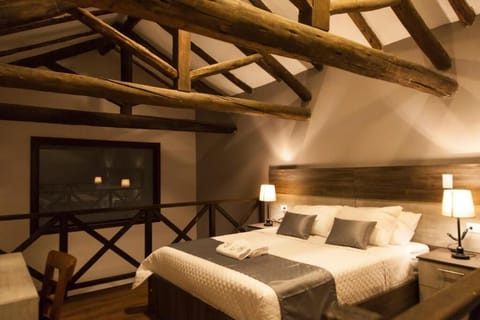 Superior Duplex, 1 Bedroom | Down comforters, Select Comfort beds, in-room safe, blackout drapes