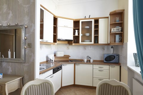 Kitchenette