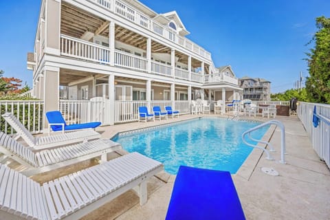Surf or Sound Realty - 404 - Solare - Pool Area -2