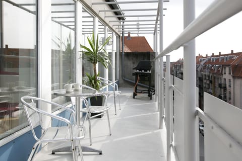 Sundeck