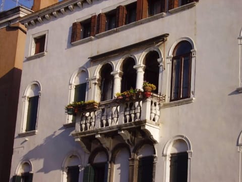 Facade