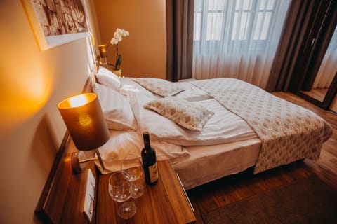 Premium bedding, Select Comfort beds, individually decorated