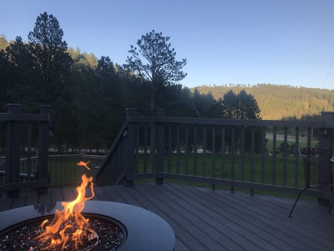 Sundown at the Laughin' Place