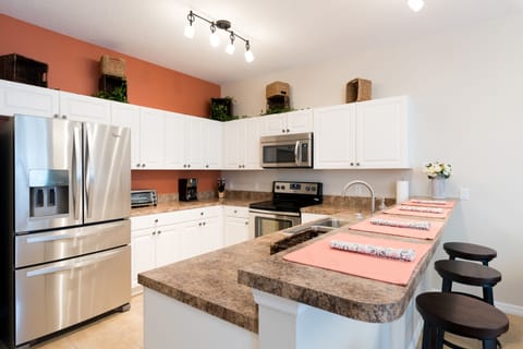 Full Kitchen with Stainless Steel Appliances
