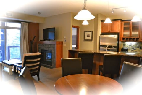 Beautiful two bedroom apartment provides you comfortable stay.