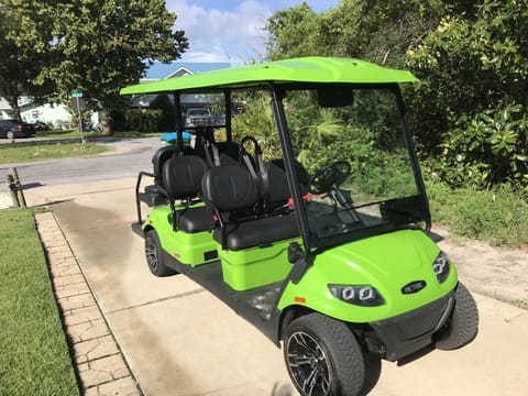 6-seater gulf cart provided for FREE. Can be driven to beach & other locations.