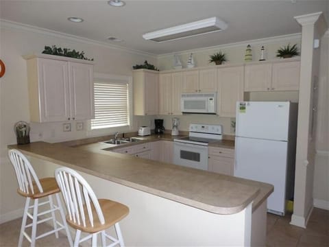 Kitchen - Fully stocked. No reason not to make your favorite meals.