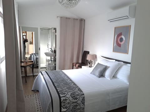 bed room apartment View lux