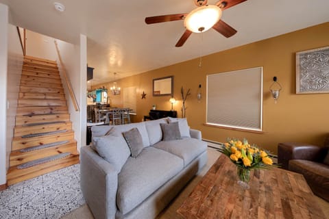 Cali Cochitta Overnight Rental (18)