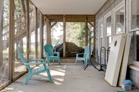 Downstairs screened in porch