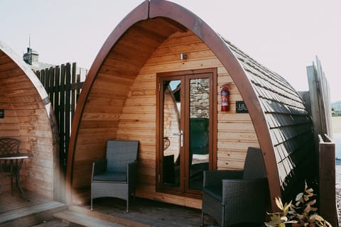 Cabin, Ensuite (Twin Glamping Pod) | Terrace/patio