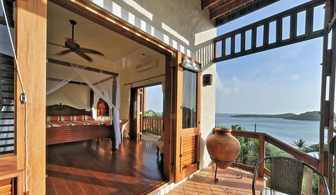 Pool Suite
