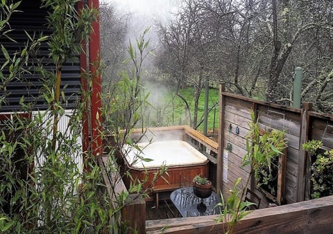 4 seat hot tub on private deck