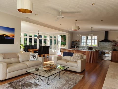 Newly renovated open plan kitchen, living, dining.