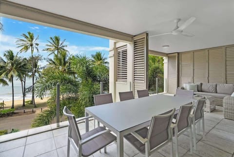 Make your way out to the private balcony, where you can enjoy meals alfresco or your morning coffee as the sun rises.