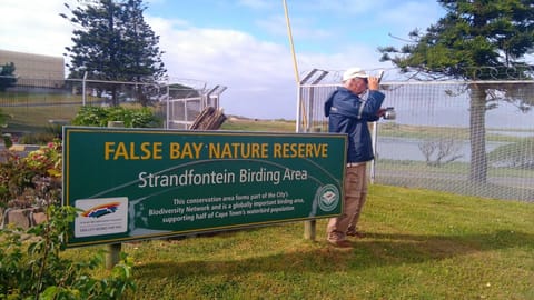 Down the road from your guest studio a world bird site