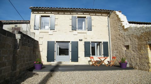 The Cottage - Patio