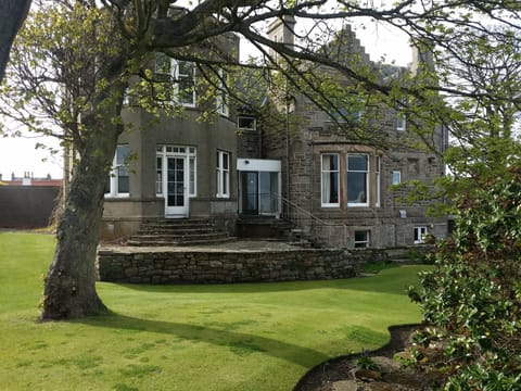 Garden View Apartment