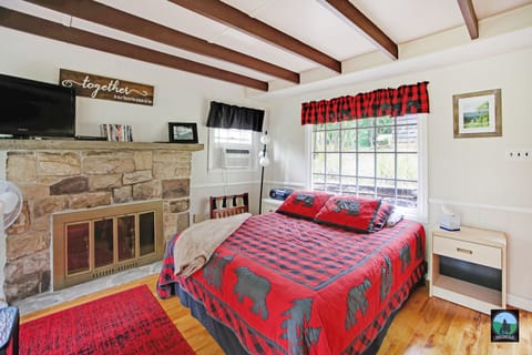Queen bed