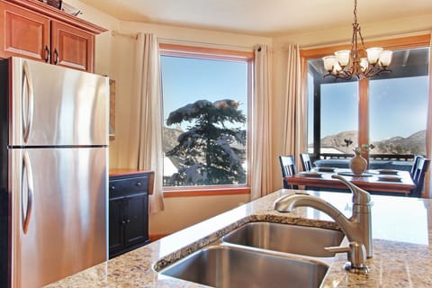 Condo, 2 Bedrooms | Private kitchen | Fridge, microwave, oven, dishwasher