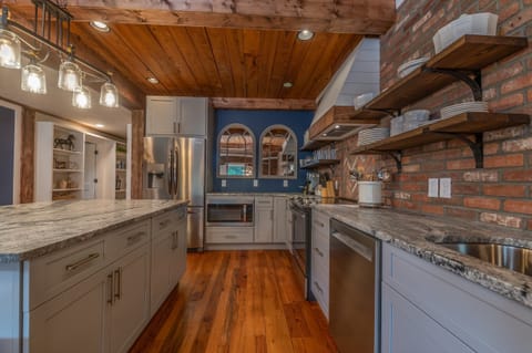Kitchen w/ plenty of Small Appliances