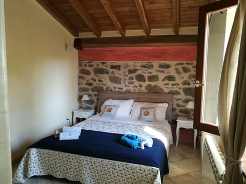 Apartment, 1 Bedroom, Terrace | Individually decorated, individually furnished, cribs/infant beds