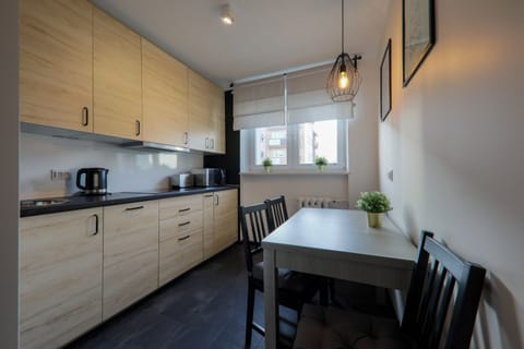 Family Apartment | Private kitchen | Microwave, stovetop, dishwasher, coffee/tea maker