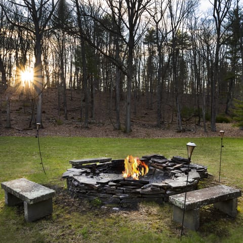 Fire pit