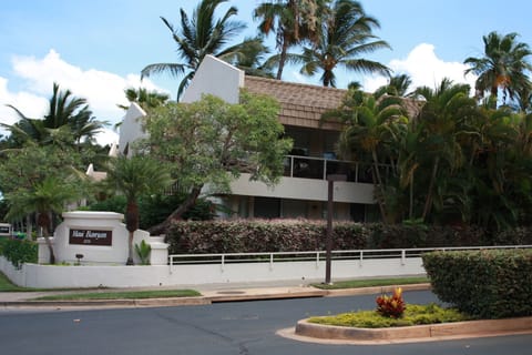 The Maui Banyan awaits your stay. Great location in Kihei!