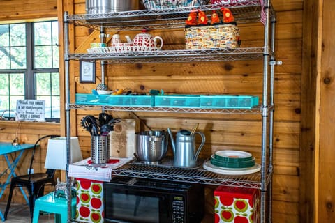 To add even more function and convenience to the kitchen, there's also plenty of cooking ware, serving ware, glasses, and utensils!