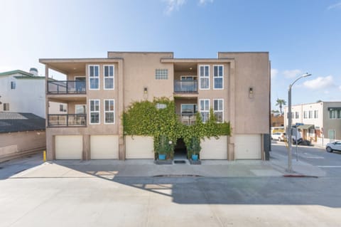 268f8dba-a6c4-44a2-87f0-2a1977320546