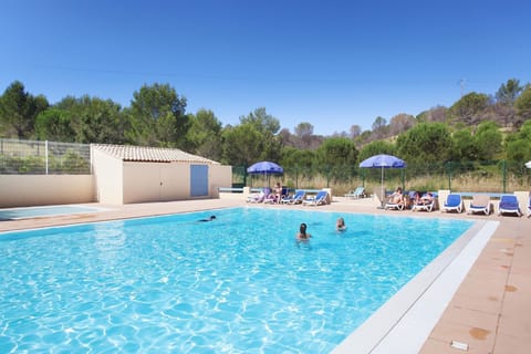 Holiday Home Swimming Pool