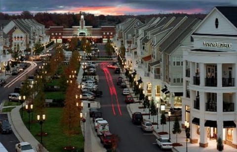 Just a few steps away from popular Birkdale Village!