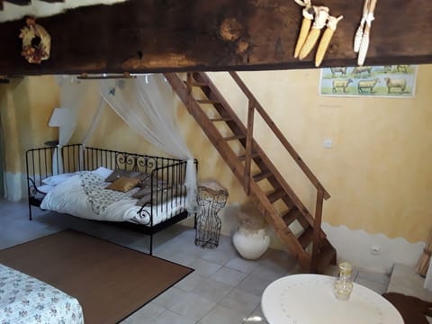 Double Room (Campagne) | Individually decorated, individually furnished, desk, iron/ironing board
