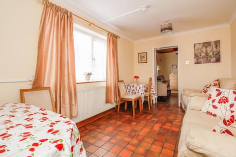 Soundproofing, iron/ironing board, free WiFi, bed sheets