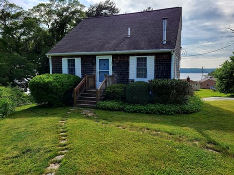 A Saltbox Cape Cod