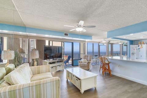Floor Plan,Living Area,
