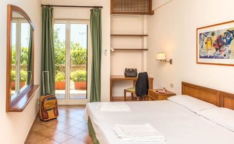 Desk, free WiFi, bed sheets