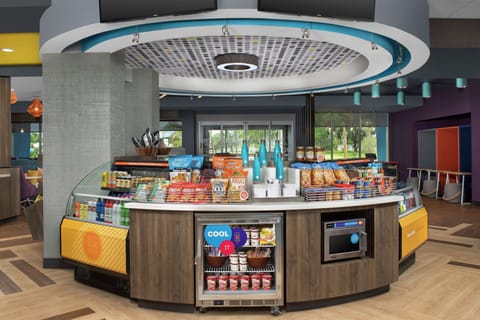 Snack bar
