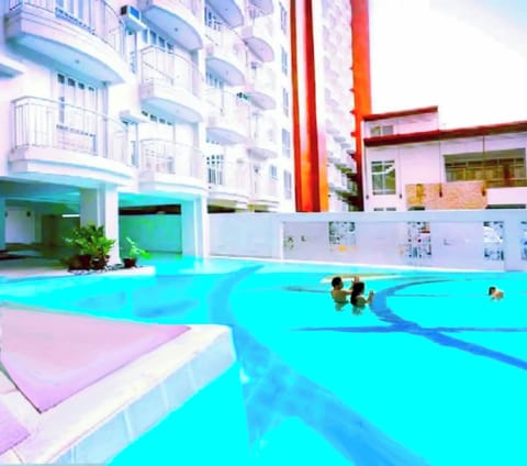 Free Swimming pool access for Registered guests 