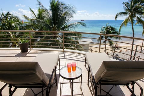 Deluxe Apartment | Balcony view